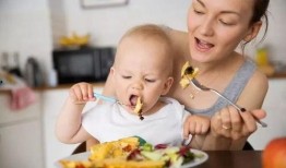 校园吃瓜叫妈妈,一场关于“妈妈”的趣味风波