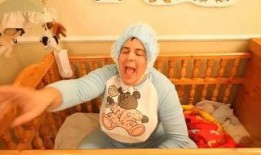 巨婴给吃瓜,揭秘吃瓜群众的狂欢与反思