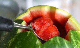 黑料不打样吃瓜,黑料不打样，吃瓜群众如何辨别真相？