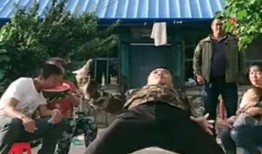 年代文 吃瓜群众,吃瓜群众的视角