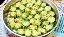 胜瓜能与茄瓜一起吃吗,胜瓜与茄瓜的搭配食用探讨