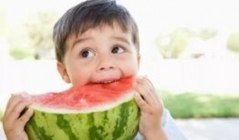 哑狗蛋在线吃瓜,网络红人吃瓜日常，带你领略网络热点的魅力